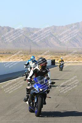 media/Apr-10-2022-SoCal Trackdays (Sun) [[f104b12566]]/Around the Pits/